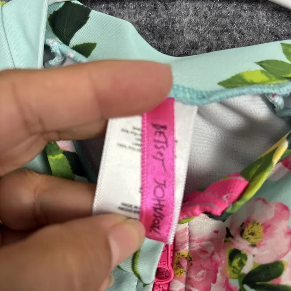 Betsey Johnson Girls Swimsuit Size 5 Green Long Sleeve Zipper